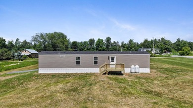 Welcome to easy, worry-free living in this brand-new 2-bedroom - photo 7