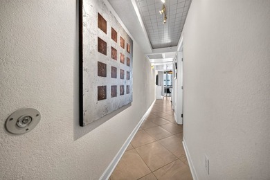 Incredible opportunity to own a fully furnished, turnkey - photo 20