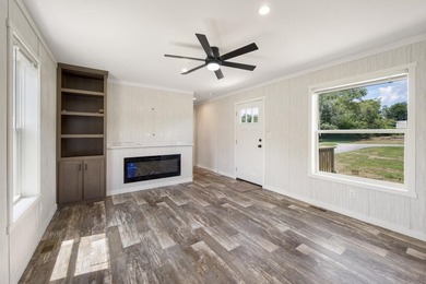 Welcome to easy, worry-free living in this brand-new 2-bedroom - photo 10