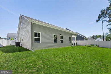 Welcome to Perry's Retreat, an exquisite coastal-inspired - photo 33
