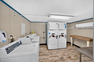 Incredible opportunity to own a fully furnished, turnkey - photo 37
