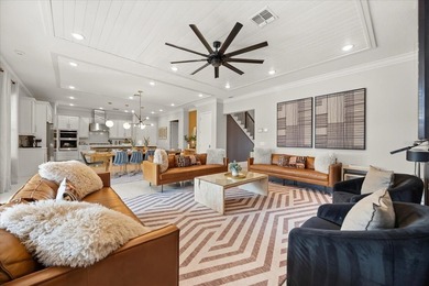 Select HOLIDAY WEEK SHOWINGS.  RARE 9 BEDROOM ***Only 4 years - photo 5