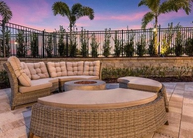 Select HOLIDAY WEEK SHOWINGS.  RARE 9 BEDROOM ***Only 4 years - photo 8