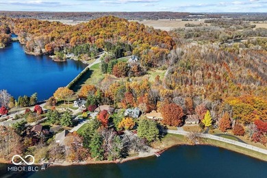 Foxcliff Lakes Home For Sale in Martinsville Indiana