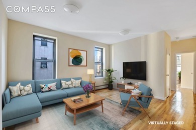If location and comfort are your jam, this home's for you! - photo 3