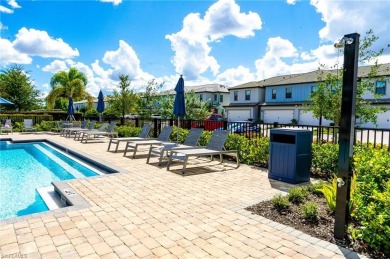 Lake Townhome/Townhouse For Sale in Naples, Florida