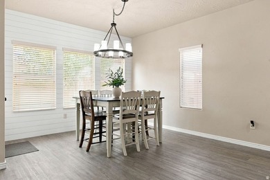 This is the home you have been waiting for, freshly renovated - photo 9