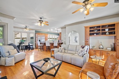 Welcome to this stunning luxury residence in the gated community - photo 11