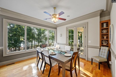 Welcome to this stunning luxury residence in the gated community - photo 21