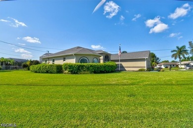 Welcome to this beautifully maintained 3-bedroom, 2-bath home - photo 30