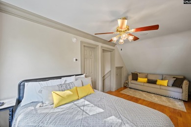 Welcome to this stunning luxury residence in the gated community - photo 54