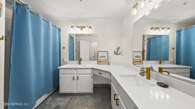 One-of-a-kind third-floor residence in The Grand Reserve - photo 11