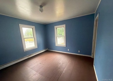This Ranch Style Home Features 2 Bedrooms, Eat In Kitchen, Full - photo 12