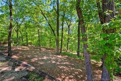 SELLER NOW OFFERING $5,000 TOWARDS CLOSING COSTS! Completely - photo 25