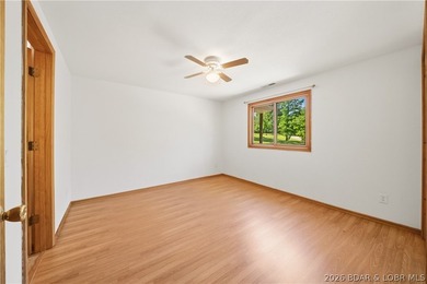 SELLER NOW OFFERING $5,000 TOWARDS CLOSING COSTS! Completely - photo 29