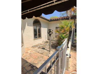 Incredibly rare 4,200+ sqft pool home on the largest lot in the - photo 35