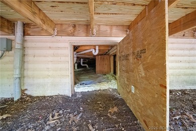 SELLER NOW OFFERING $5,000 TOWARDS CLOSING COSTS! Completely - photo 36