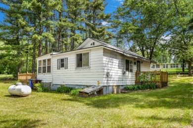 2-Bedroom, 1-Bath Cottage on Parker Lake - photo 12