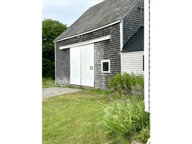 Classic 1890 Cape on 6.7 Acres with Large Barn. If you've been - photo 6