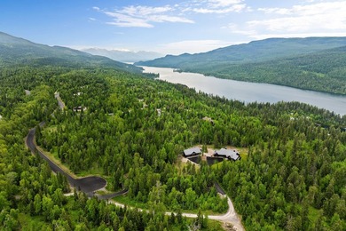 This extraordinary 6,860 SF, 5BD/5BA estate is set on 6.78 - photo 2