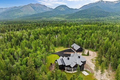 This extraordinary 6,860 SF, 5BD/5BA estate is set on 6.78 - photo 5