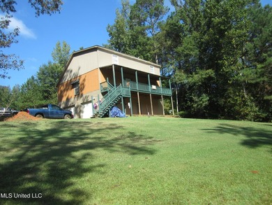 Enjoy country living in a +/- 2,200-sf home conveniently located - photo 17