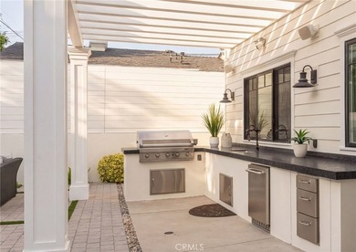 A truly extraordinary Westwood Masterpiece, offering timeless - photo 31
