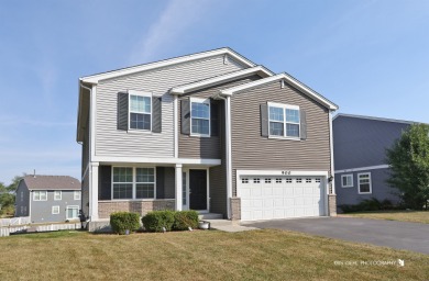 Lake Home For Sale in Antioch, Illinois