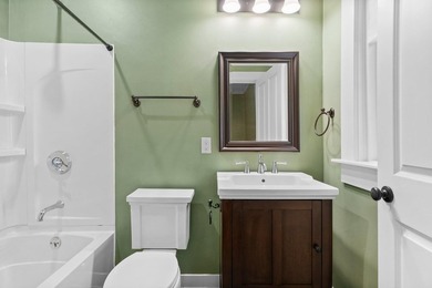 Welcome to the Festner House! Gorgeous Italianate in the First - photo 13