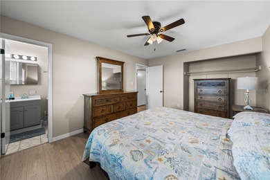 New Price on this Charming 3BR/2BA lakefront home on Lake Reedy! - photo 16