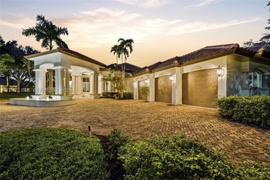 Experience refined living in Westons most prestigious guard - photo 3
