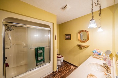 This stunning home and 40x80 shop with man cave, is beautifully - photo 35