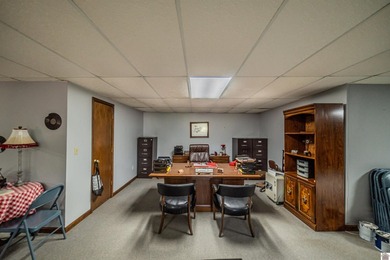 This stunning home and 40x80 shop with man cave, is beautifully - photo 38
