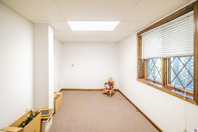 This stunning home and 40x80 shop with man cave, is beautifully - photo 42