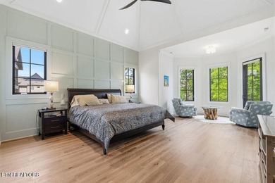 Introducing a beautifully crafted 2023 custom lakefront home in - photo 28
