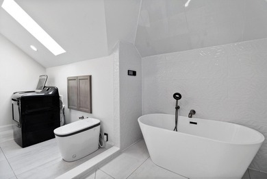 Welcome to a home where modern luxury, timeless design, and - photo 45