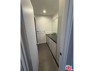 250 3rd Avenue, an eight-unit multifamily property situated in - photo 6