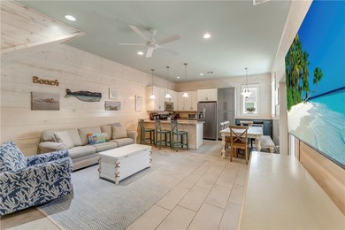 Luxury 3/3 townhome near the beach! In-town location with golf - photo 4