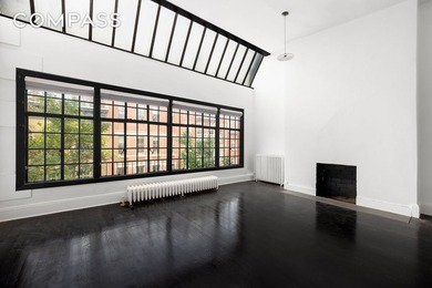 Situated on iconic Perry Street between Waverly Place and West - photo 4