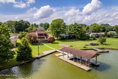 Fort Loudoun Lake Home Sale Pending in Knoxville Tennessee