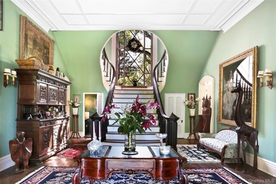 Gothic Revival Country House. Welcome to the Hurst-Pierrepont - photo 2