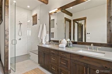 Exquisite Swiftwater Custom Home overlooking the 10th hole of - photo 13