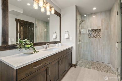 Exquisite Swiftwater Custom Home overlooking the 10th hole of - photo 21
