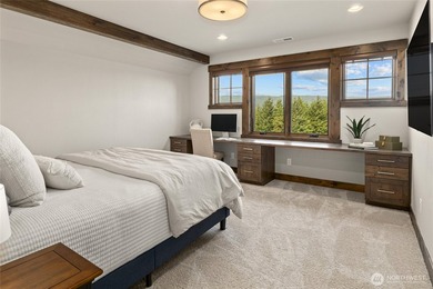 Exquisite Swiftwater Custom Home overlooking the 10th hole of - photo 24