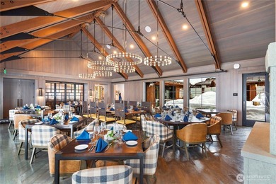 Exquisite Swiftwater Custom Home overlooking the 10th hole of - photo 36