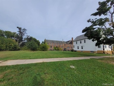 Detroit River Lot For Sale in Detroit Michigan