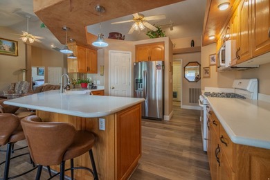 Gorgeous, immaculately maintained home with all main level - photo 8