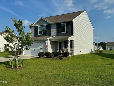 (private lake, pond, coastal) Home For Sale in Fuquay Varina North Carolina