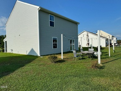 Great 2 story home with half of acre lot. This 3 bd 2 1/2 bath - photo 5