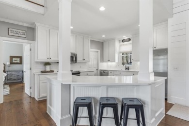 Move-In Ready Lakefront Home- Price Update SOLD - photo 9